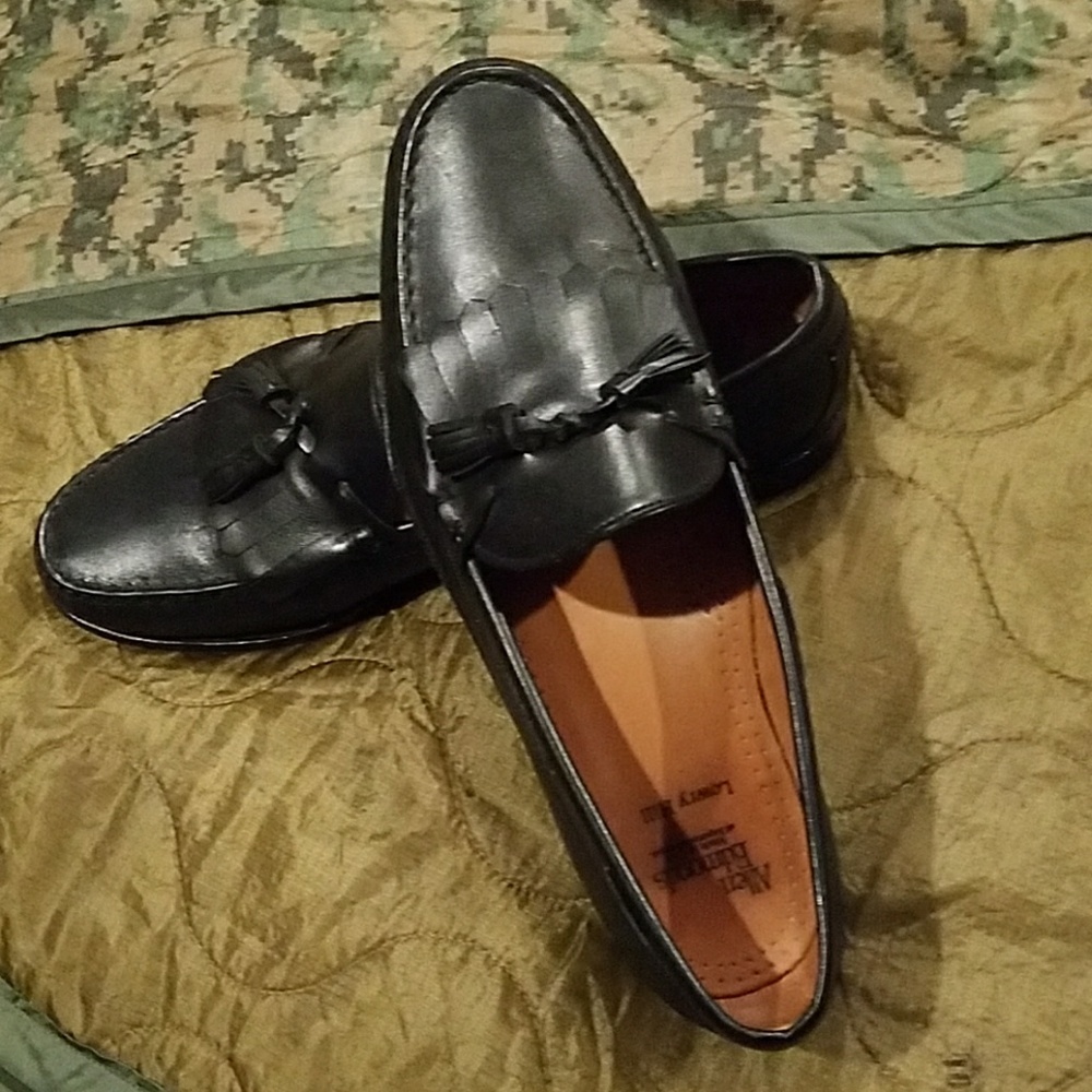 Allen Edmonds 13 D Lowry Hill Black Tassle loafers